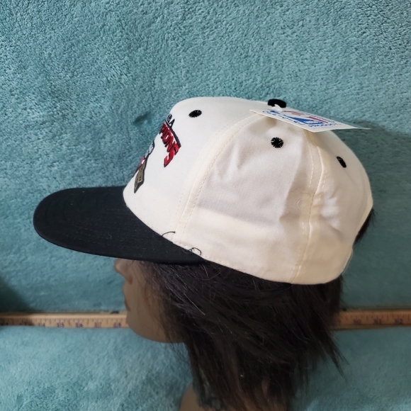 New IOP Vintage Chicago Bulls 91-98 NBA Champions Champs Snapback Cap - Picture 2 of 8